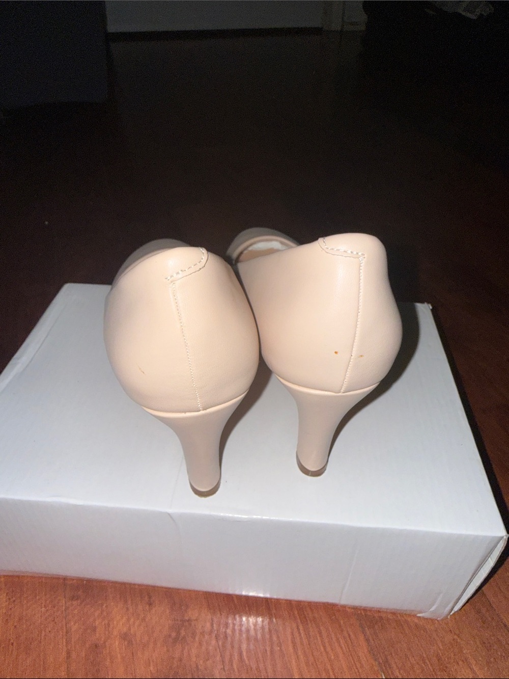 Dream Pairs Nude / Beige Low Heel Pumps - Picture 6 of 6